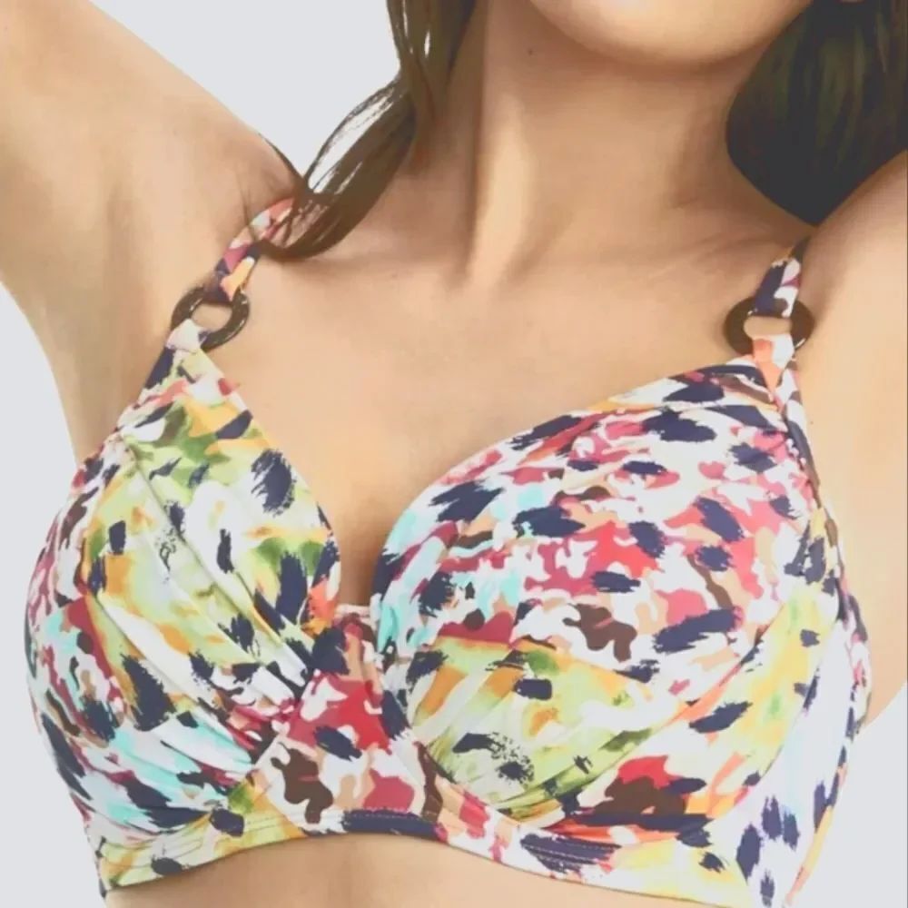 BRAND NEW SHADE & SHORE SWIM TOP